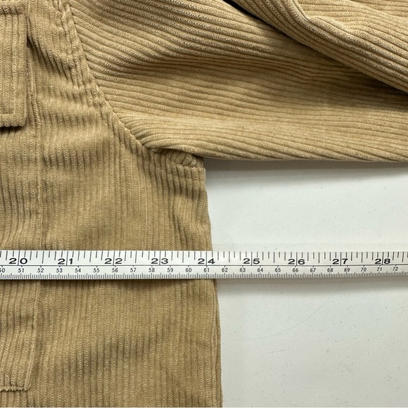 RSQ Oversized Long Sleeve Corduroy Shirt Sz Medium Tan Button Up - Picture 5 of 7